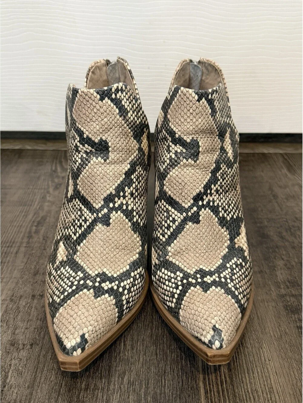 Steve Madden Camryn Ankle Boot Tan Snake Print Size 7M